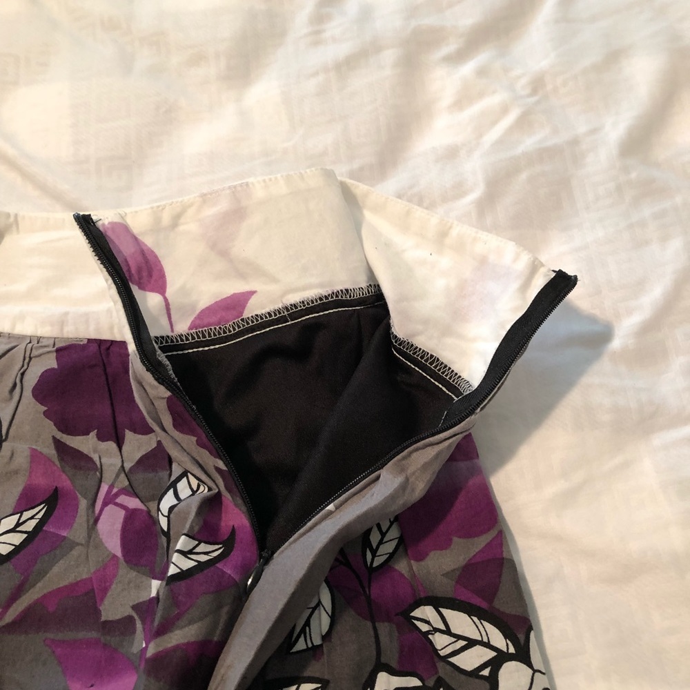 Skirt - Picture 2 of 4